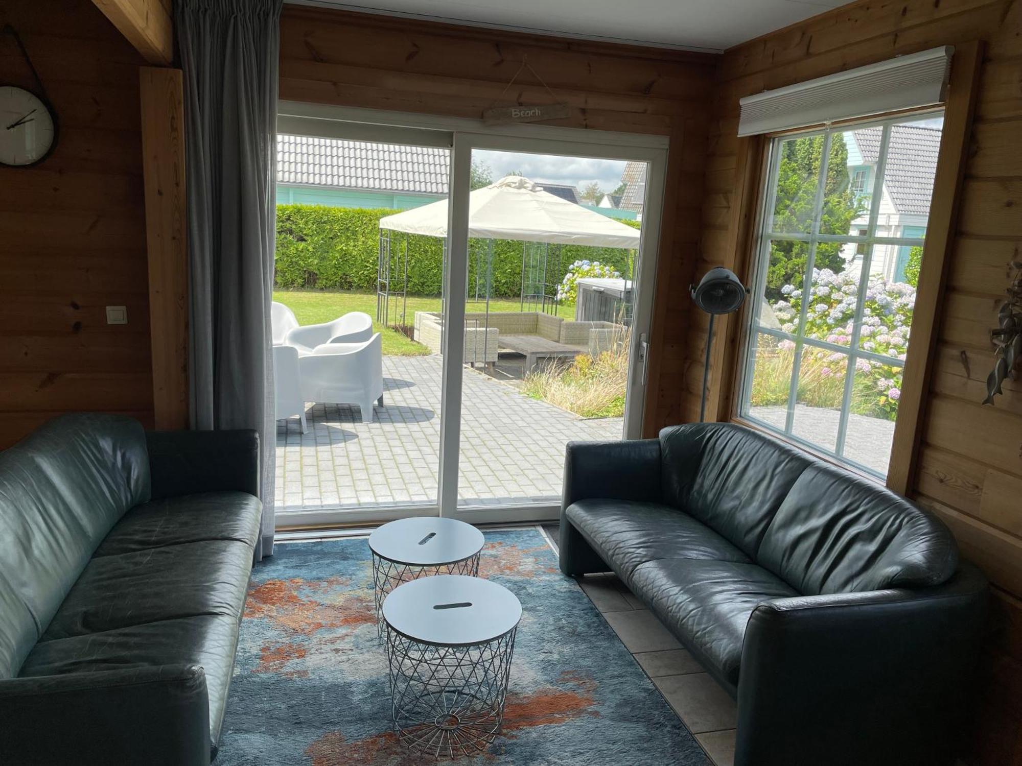 Vrijstaande Luxe Finse Blokhut 2-6 Of 2-8 Pers Villa Kropswolde Ruang foto